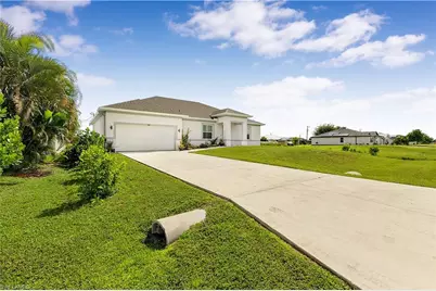 1108 NW 14th Ter, Cape Coral, FL 33993 - Photo 7