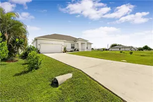 1108 NW 14th Terrace, Cape Coral, FL 33993 - Photo 7
