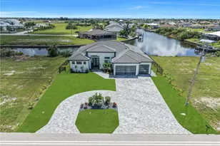 3224 Yucatan Pkwy, Cape Coral, FL 33993 - Photo 11