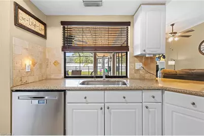 404 SW 34th Ter, Cape Coral, FL 33914 - Photo 5