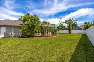 404 SW 34th Terrace, Cape Coral, FL 33914 - Photo 35