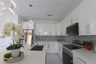 3004 4th St SW, Lehigh Acres, FL 33976 - Photo 5
