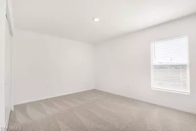 5020 N Rosebud Cir, Labelle, FL 33935 - Photo 13