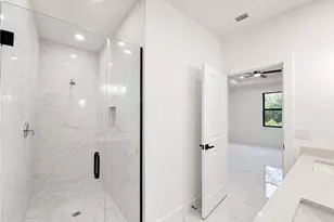 621 Greenbriar Blvd, Lehigh Acres, FL 33972 - Photo 13
