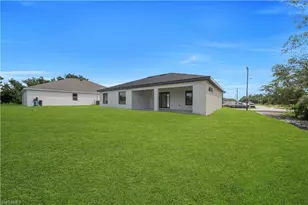2706 30th St SW, Lehigh Acres, FL 33976 - Photo 35