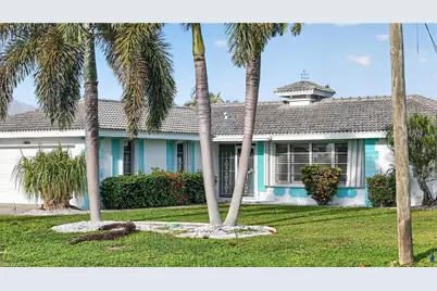 5351 Del Monte Ct, Cape Coral, FL 33904 - Photo 13