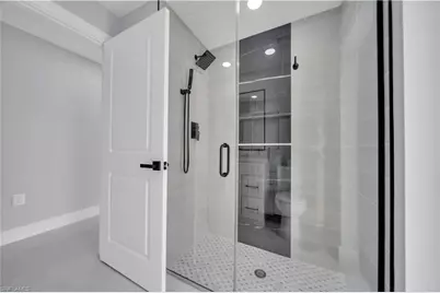 2611 39th St SW, Lehigh Acres, FL 33976 - Photo 19