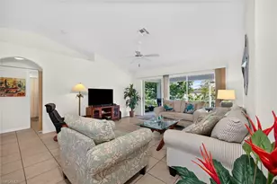 1722 NE 11th St, Cape Coral, FL 33909 - Photo 5