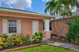 1722 NE 11th St, Cape Coral, FL 33909 - Photo 29