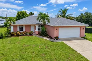 1722 NE 11th St, Cape Coral, FL 33909 - Photo 33