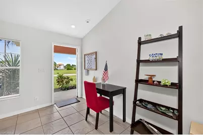 1722 NE 11th St, Cape Coral, FL 33909 - Photo 13
