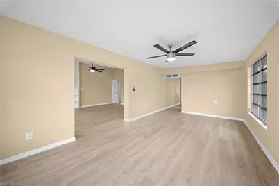 275 Lakeview Dr, North Fort Myers, FL 33917 - Photo 11