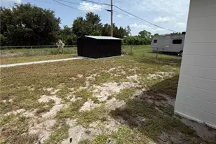 124 Andros St, Lehigh Acres, FL 33936 - Photo 25