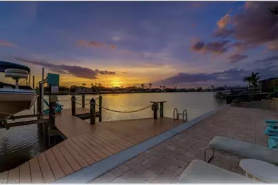422 SW 33rd Ave, Cape Coral, FL 33991 - Photo 35