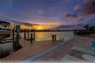 422 SW 33rd Ave, Cape Coral, FL 33991 - Photo 35