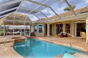 422 SW 33rd Ave, Cape Coral, FL 33991 - Photo 7