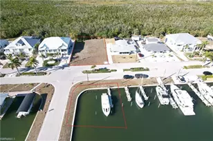 12110/12112 Siesta Dr, Fort Myers Beach, FL 33931 - Photo 1