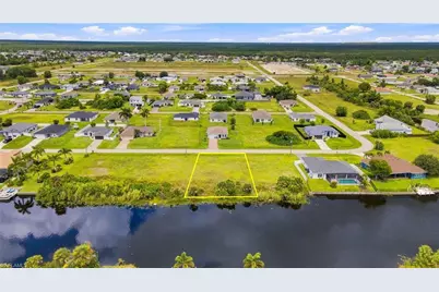 1250 NE 40th St, Cape Coral, FL 33909 - Photo 1