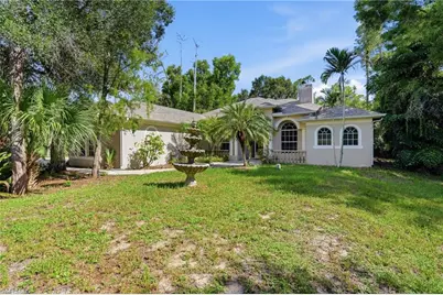 6414 Briarwood Ter, Fort Myers, FL 33912 - Photo 5