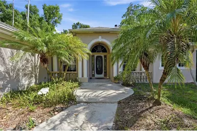 6414 Briarwood Ter, Fort Myers, FL 33912 - Photo 7