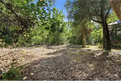 6414 Briarwood Ter, Fort Myers, FL 33912 - Photo 17