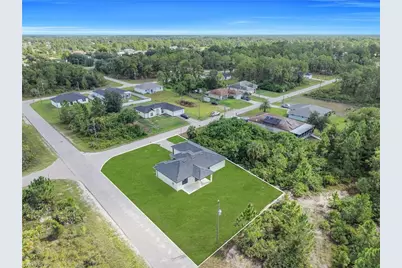 2719 33rd St W, Lehigh Acres, FL 33971 - Photo 47
