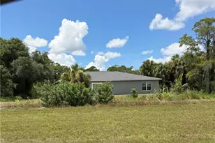 8007 Royal Ct, Labelle, FL 33935 - Photo 23