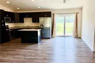 8007 Royal Ct, Labelle, FL 33935 - Photo 7