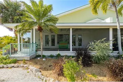 434 Lagoon Dr, Sanibel, FL 33957 - Photo 27