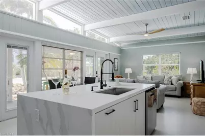 434 Lagoon Dr, Sanibel, FL 33957 - Photo 33