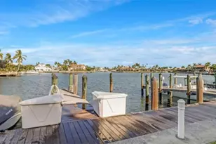 543 Seaview Ct, Marco Island, FL 34145 - Photo 29
