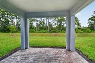243 Lakeside Breeze Wy, Lehigh Acres, FL 33936 - Photo 3