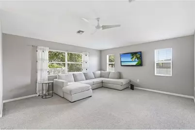 413 NW 17th Pl, Cape Coral, FL 33993 - Photo 5