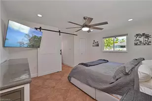 313 SE 3rd St, Cape Coral, FL 33990 - Photo 17