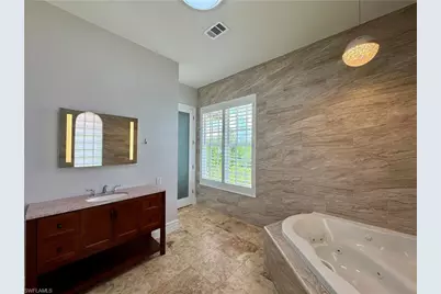 14370 McGregor Blvd, Fort Myers, FL 33919 - Photo 35