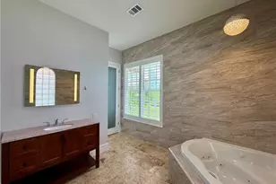 14370 McGregor Blvd, Fort Myers, FL 33919 - Photo 35