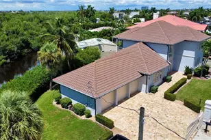 14370 McGregor Blvd, Fort Myers, FL 33919 - Photo 13