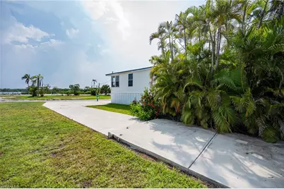 61 Oyster Bay Ln, Fort Myers Beach, FL 33931 - Photo 7