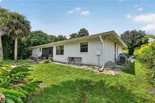 940 17th St SW, Naples, FL 34117 - Photo 35