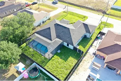 302 SW 14th Ave, Cape Coral, FL 33993 - Photo 27
