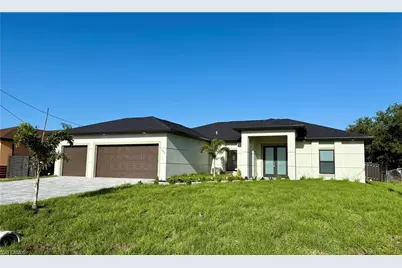 302 SW 14th Ave, Cape Coral, FL 33993 - Photo 5