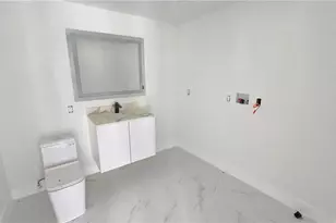 3689 Liberty Square, Fort Myers, FL 33908 - Photo 9
