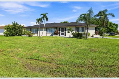 21 SW Trafalgar Pkwy, Cape Coral, FL 33991 - Photo 3