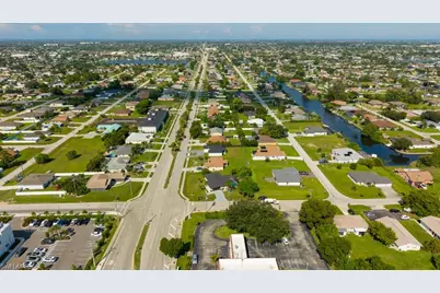 21 SW Trafalgar Pkwy, Cape Coral, FL 33991 - Photo 45
