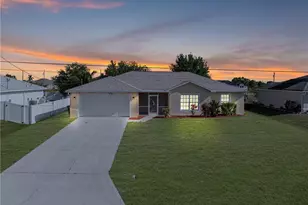 323 NW 10th St, Cape Coral, FL 33993 - Photo 1