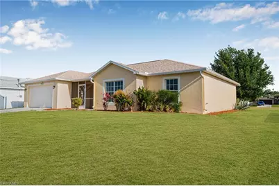 323 NW 10th St, Cape Coral, FL 33993 - Photo 43