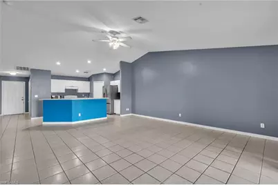 1247 SE 6th St, Cape Coral, FL 33990 - Photo 11