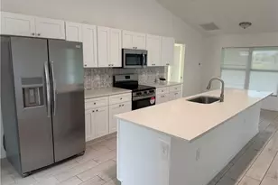 1825 NE 36th Ln, Cape Coral, FL 33909 - Photo 9