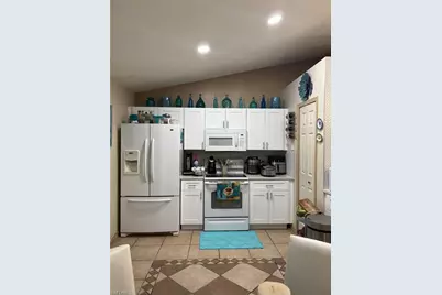 127 Blackstone Dr, Fort Myers, FL 33913 - Photo 9
