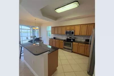 182 Shadroe Cove Cir #802, Cape Coral, FL 33991 - Photo 5